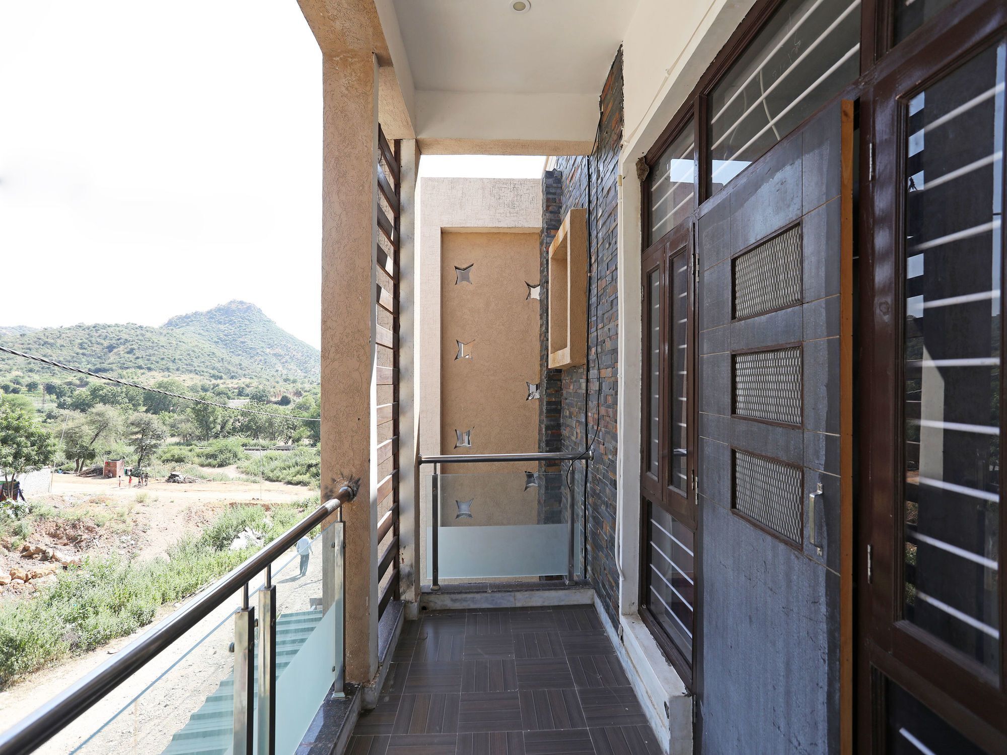 Oyo Home 9777 Duplex Villa Airport Road Udaipur Exterior foto