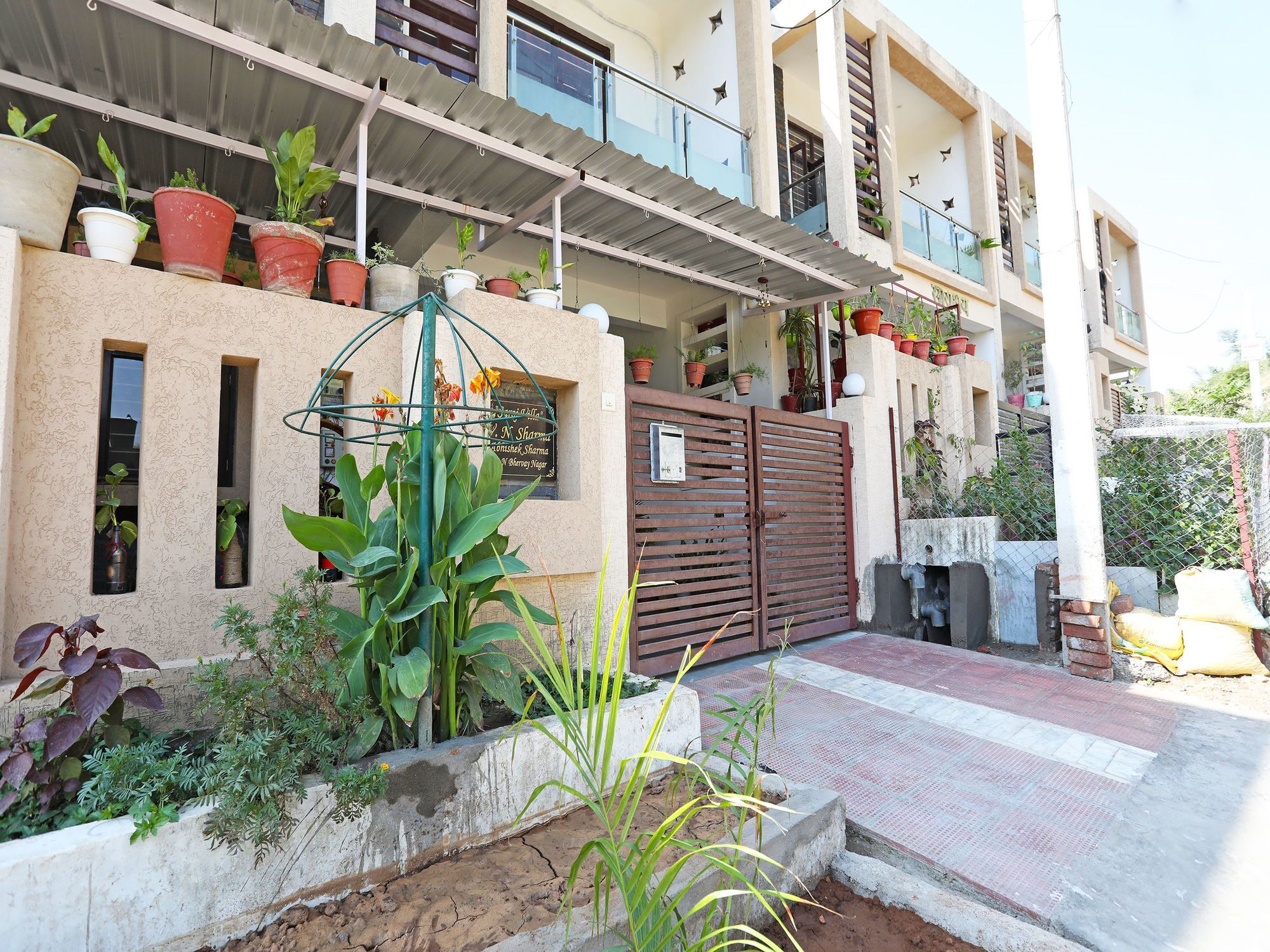 Oyo Home 9777 Duplex Villa Airport Road Udaipur Exterior foto